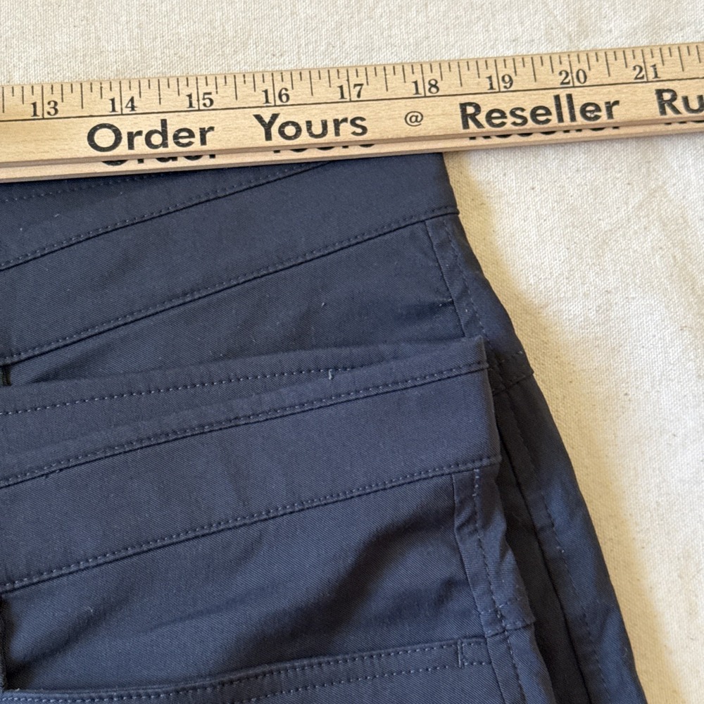 Mountain Hardware Men's 36x32 Lot Of 2 Gray AP Active Pants Outdoors Hiking - Picture 6 of 12